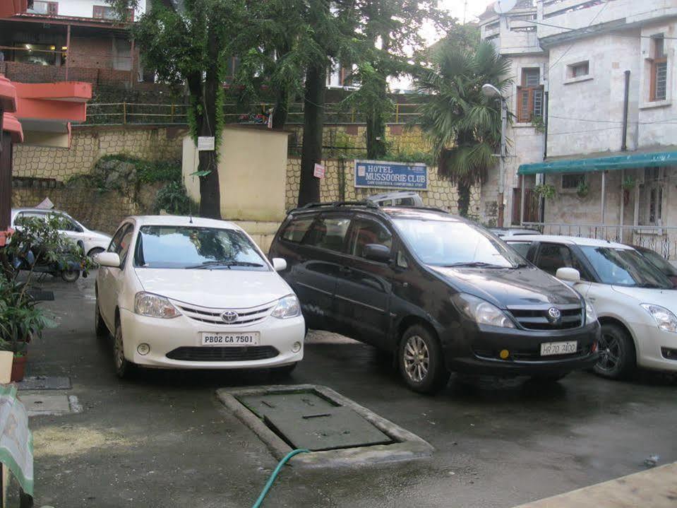 Treebo Trend Mussoorie Club Hotel Dehradun Ngoại thất bức ảnh