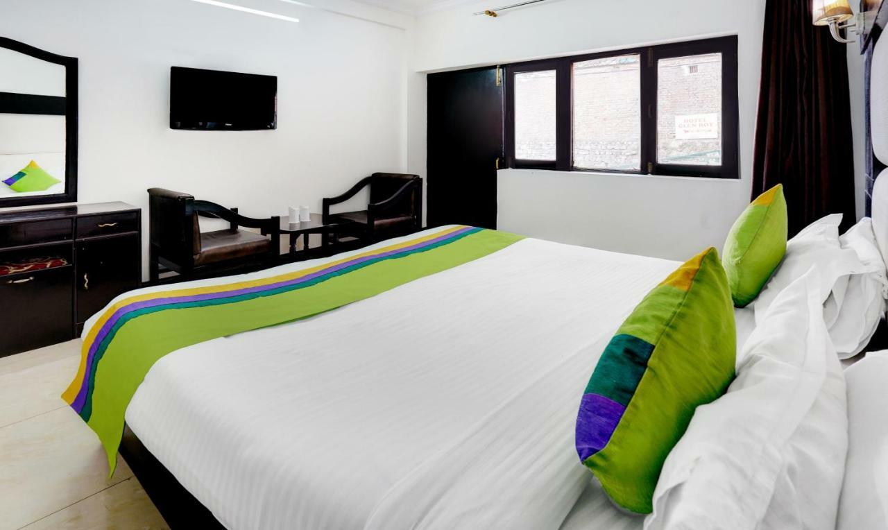 Treebo Trend Mussoorie Club Hotel Dehradun Ngoại thất bức ảnh