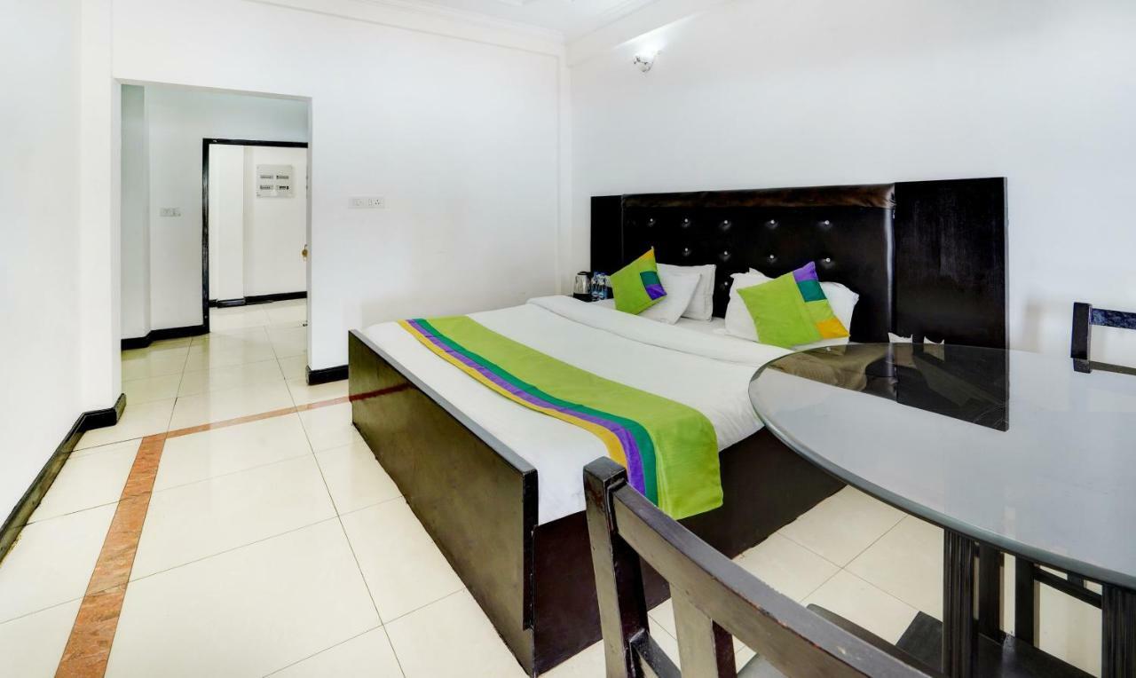 Treebo Trend Mussoorie Club Hotel Dehradun Ngoại thất bức ảnh