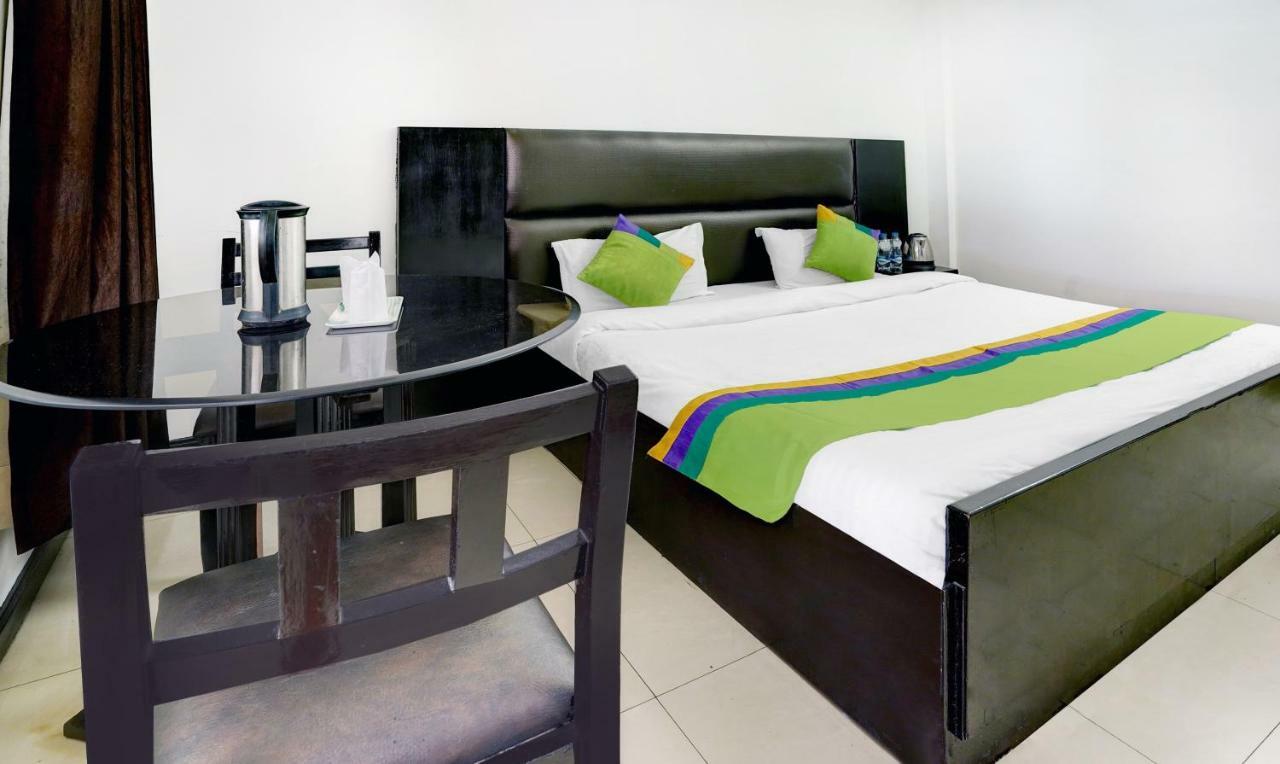 Treebo Trend Mussoorie Club Hotel Dehradun Ngoại thất bức ảnh
