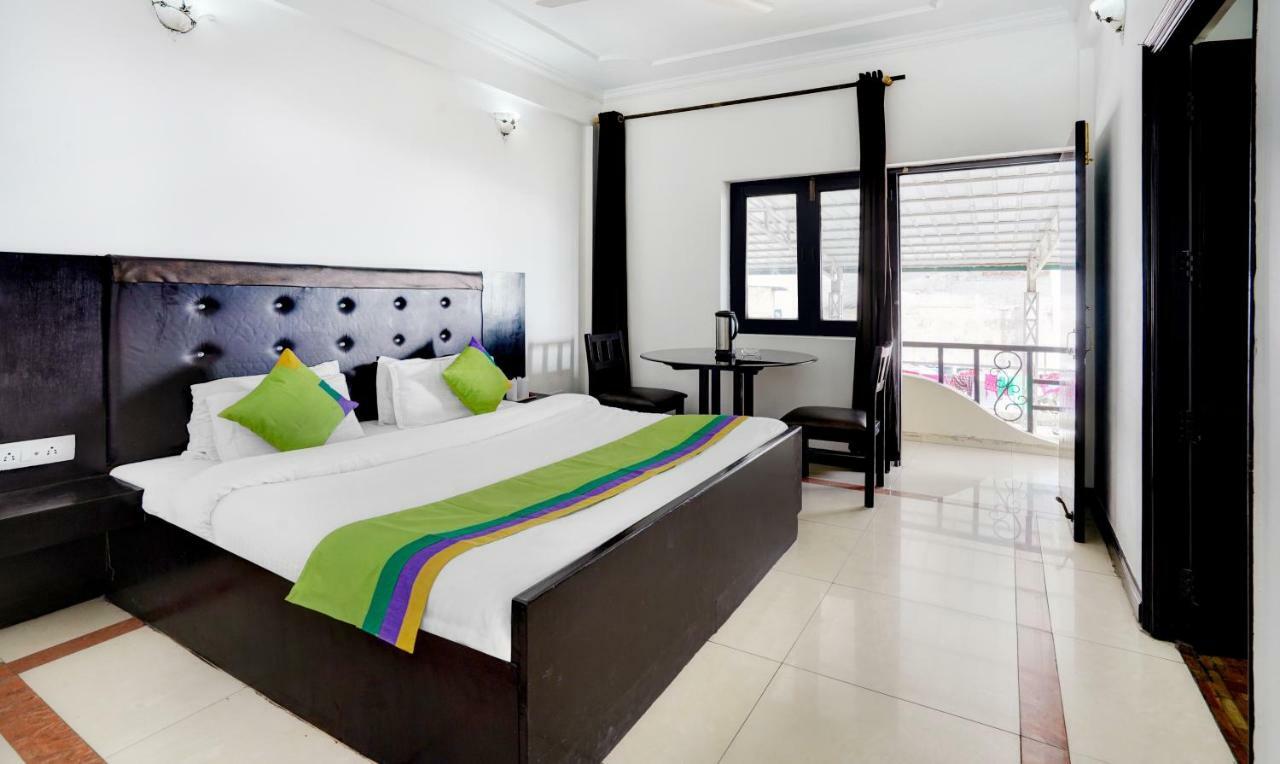 Treebo Trend Mussoorie Club Hotel Dehradun Ngoại thất bức ảnh