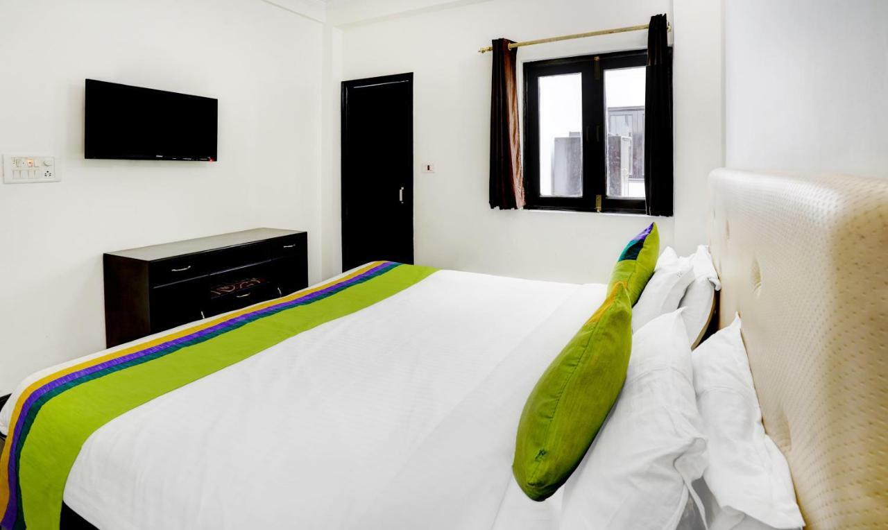 Treebo Trend Mussoorie Club Hotel Dehradun Ngoại thất bức ảnh