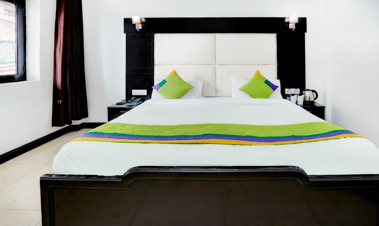 Treebo Trend Mussoorie Club Hotel Dehradun Ngoại thất bức ảnh