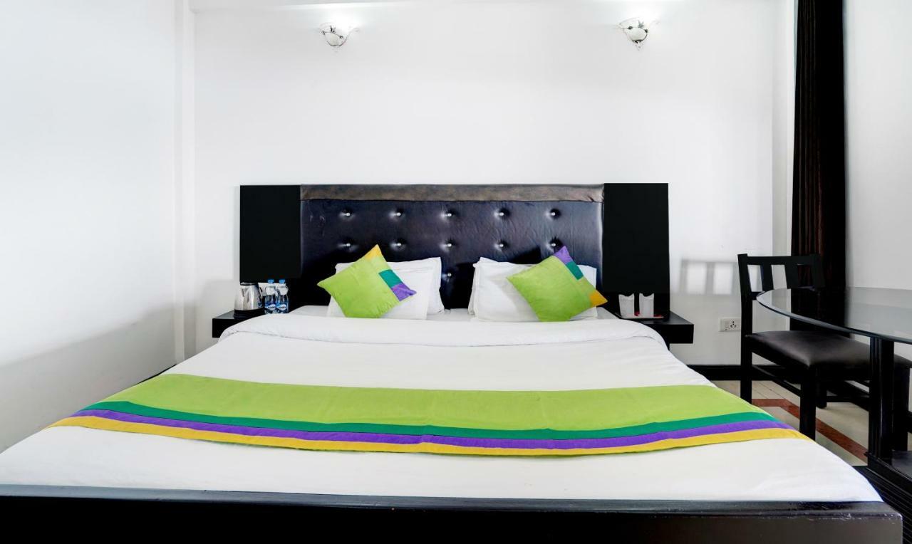 Treebo Trend Mussoorie Club Hotel Dehradun Ngoại thất bức ảnh