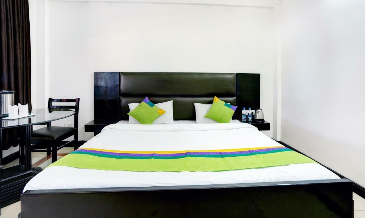 Treebo Trend Mussoorie Club Hotel Dehradun Ngoại thất bức ảnh